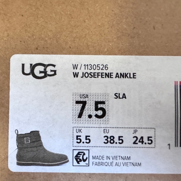 UGG Women’s Josefene Ankle Slate Boot in 7.5 - Picture 13 of 13